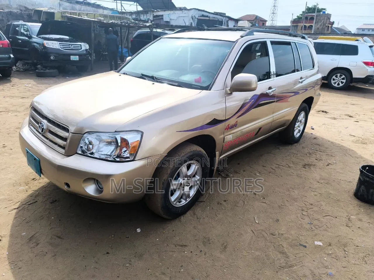 Toyota Highlander 4x4 2005 Gold