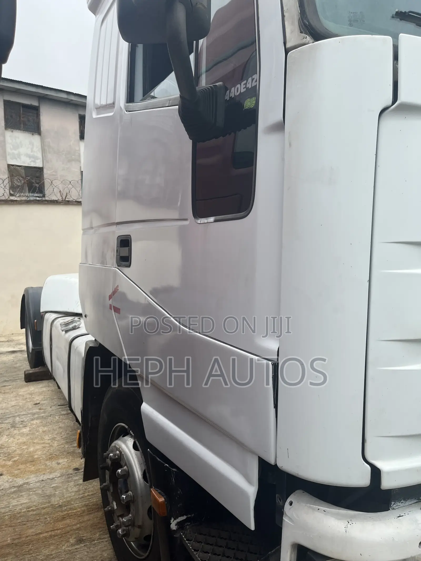 Iveco Trailer Head