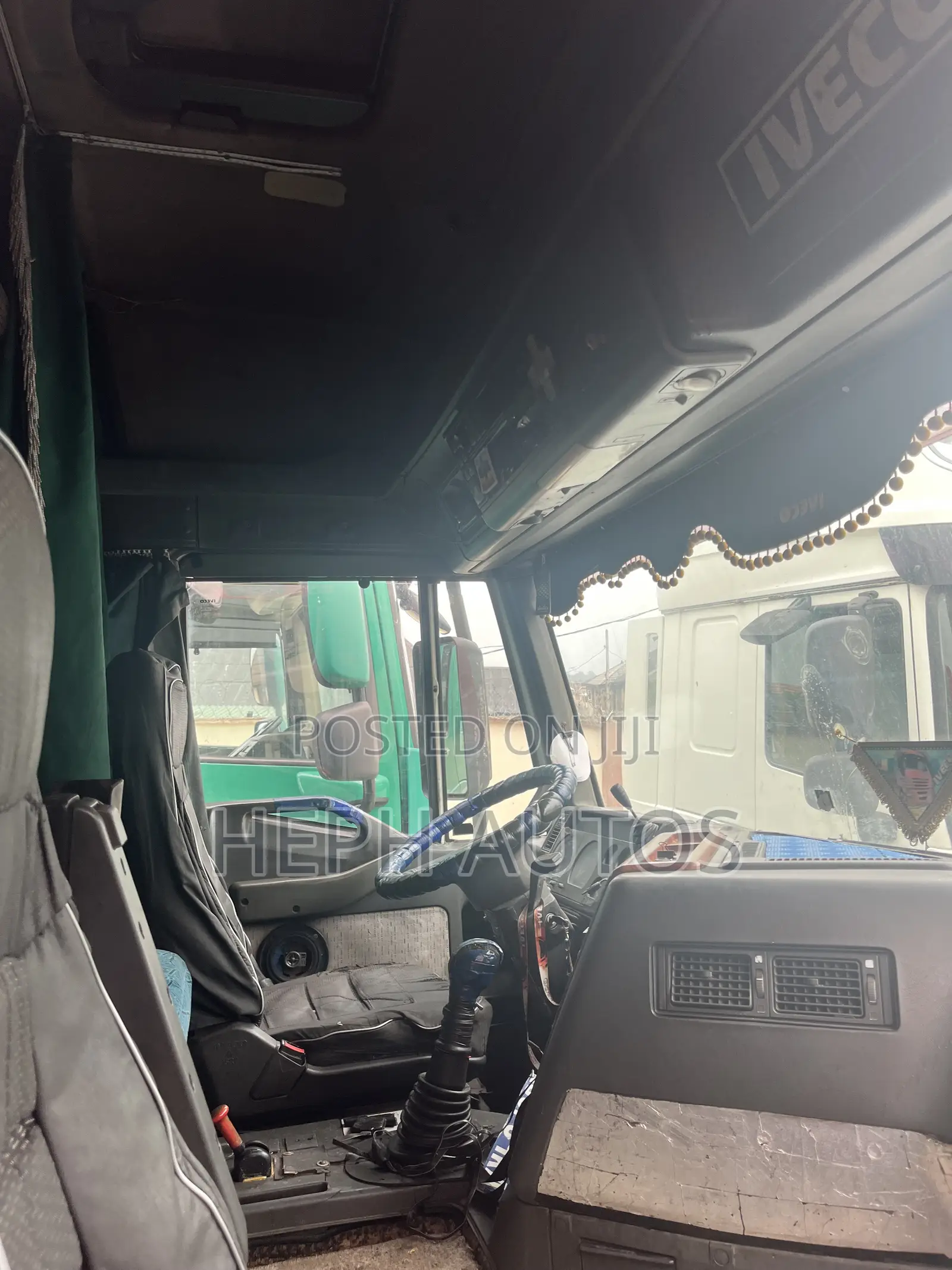 Iveco Trailer Head