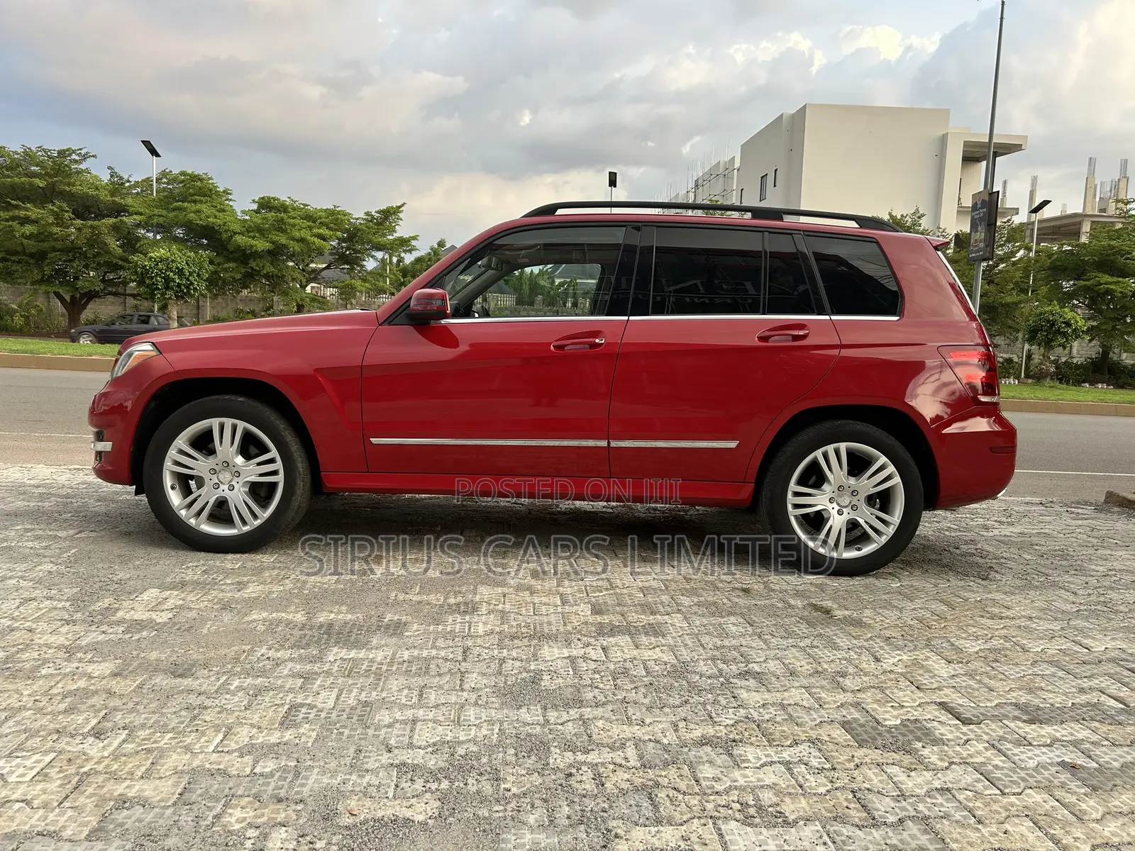Mercedes-Benz GLK-Class Base GLK 350 4dr AWD 4MATIC (3.5L 6cyl 7A) 2015 Red