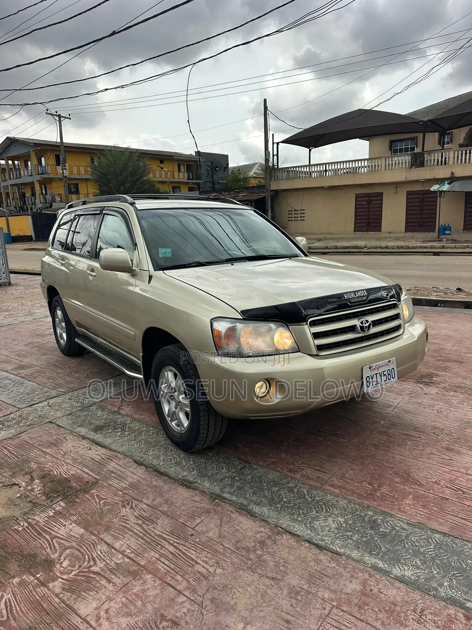 Toyota Highlander Limited V6 FWD 2003 Gold
