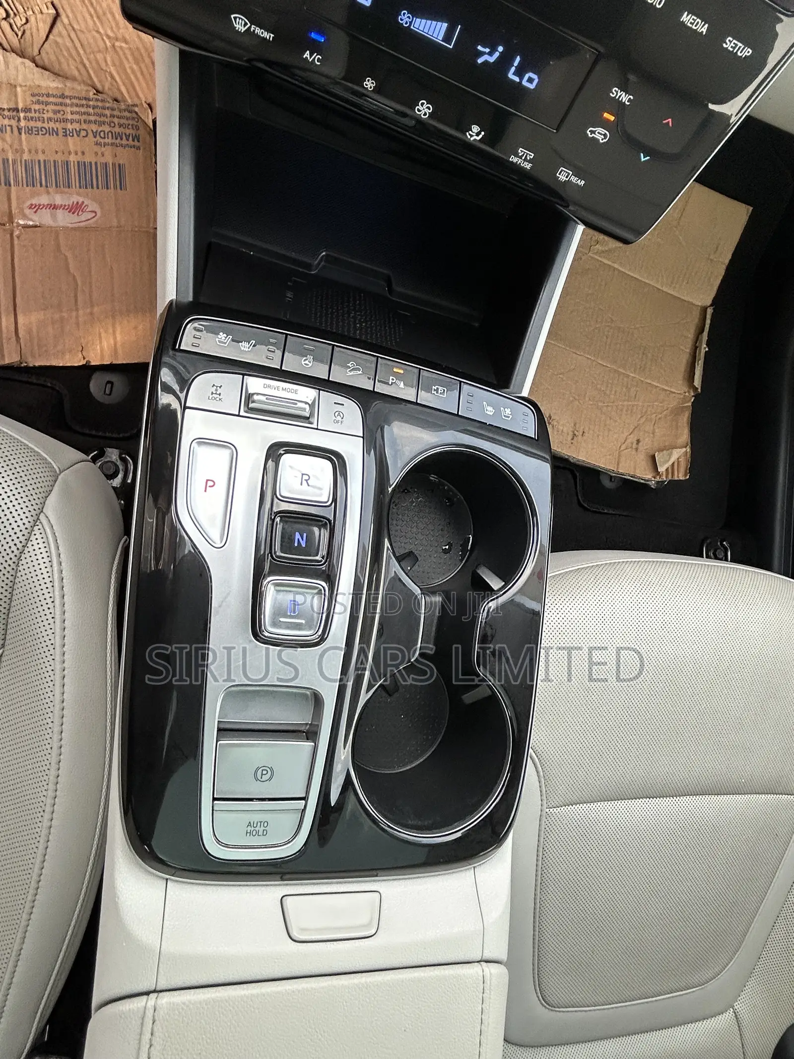 Hyundai Tucson Limited 2023 Red