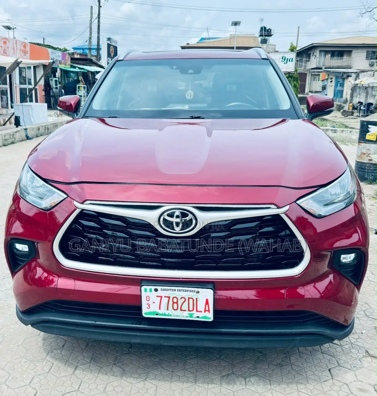 Toyota Highlander XLE 2021 Red