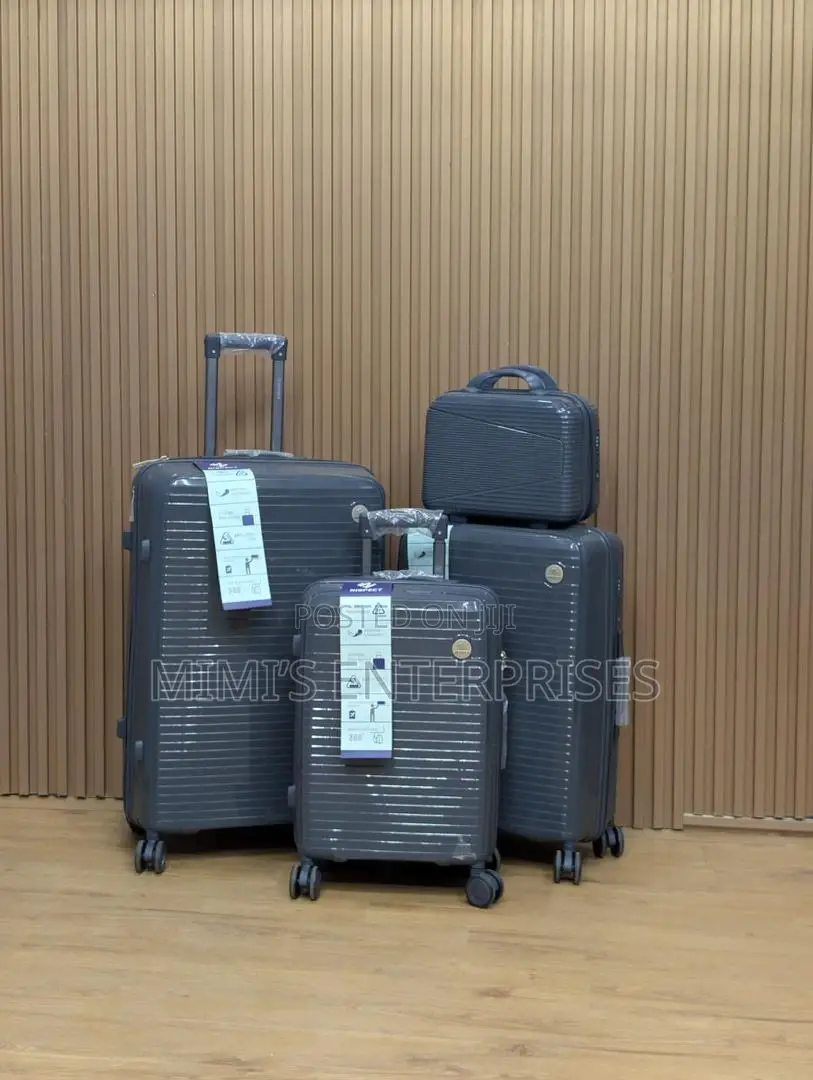 Elevate Your Luggage Box With Our Beautiful Luxe Set