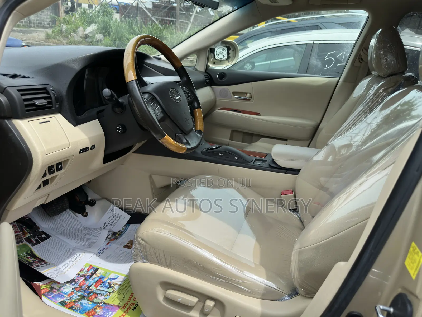 Lexus RX 350 2011 Gold