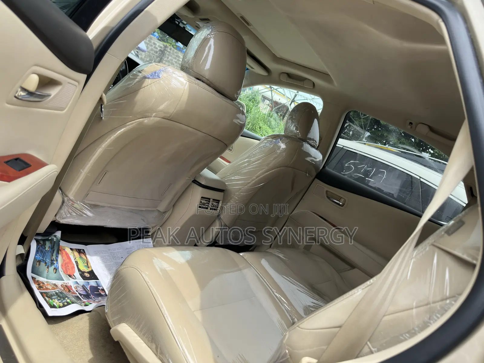 Lexus RX 350 2011 Gold