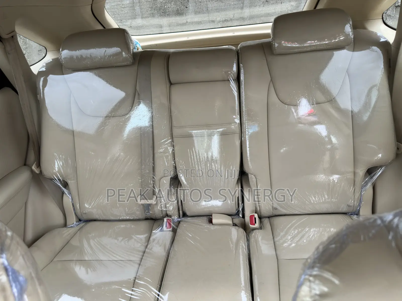 Lexus RX 350 2011 Gold