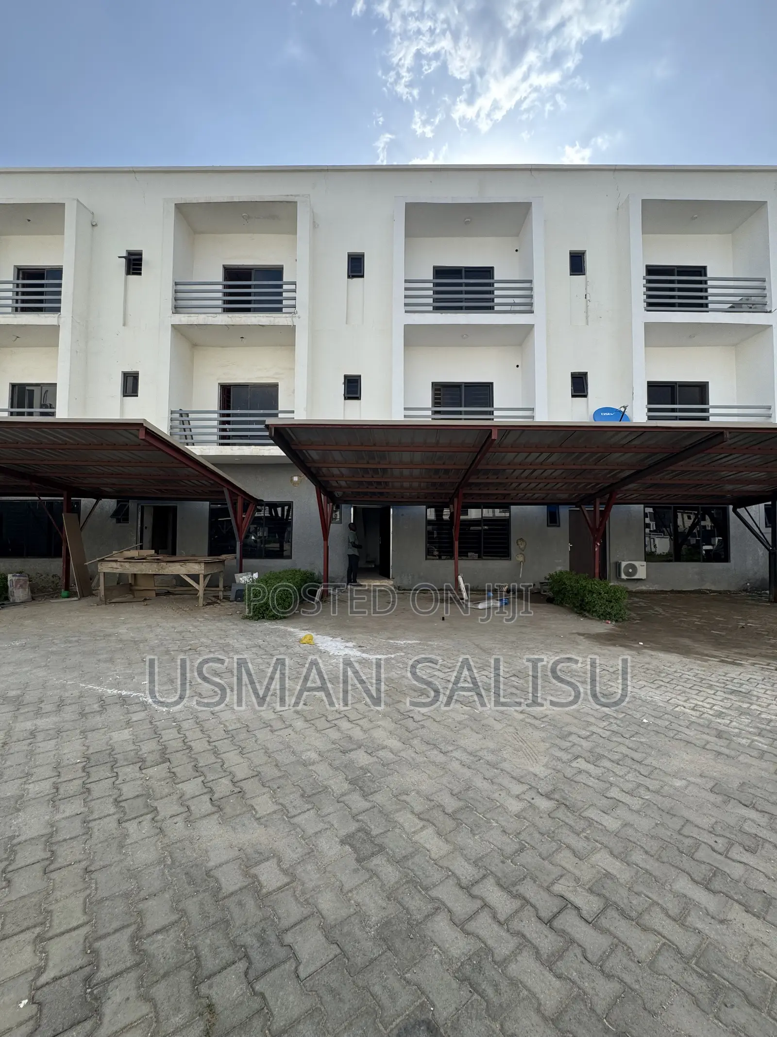 4bdrm Townhouse / Terrace in Jahi for rent