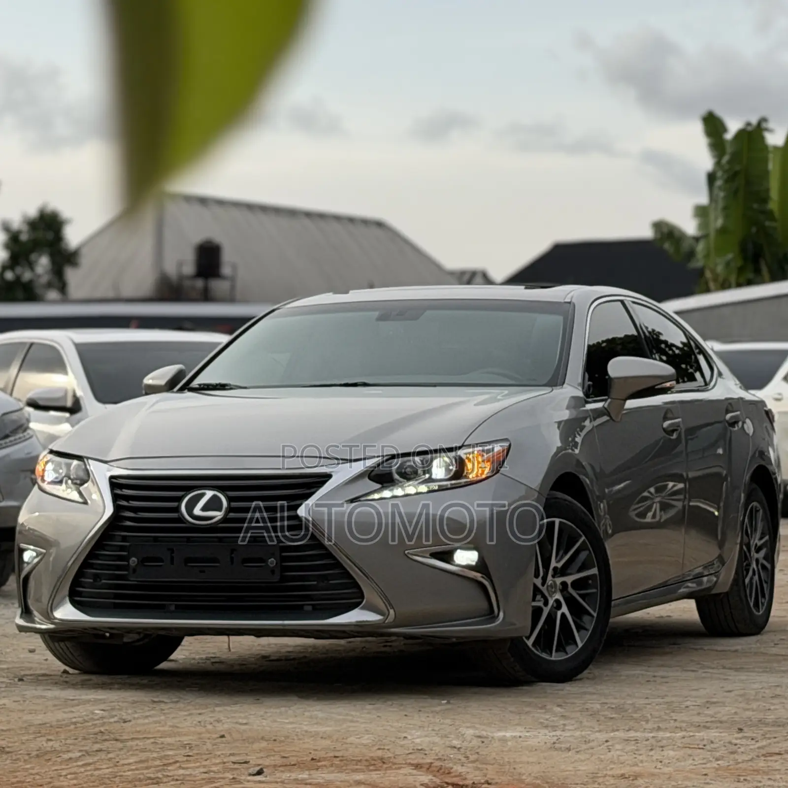 Lexus ES 350 FWD 2016 Silver