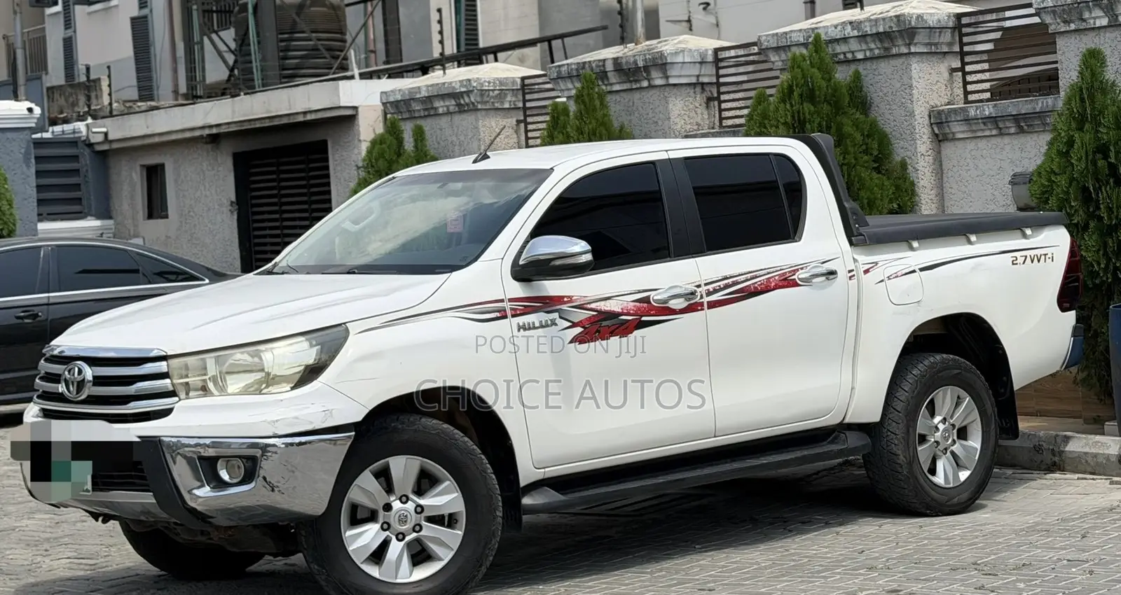 Toyota Hilux 2020 White