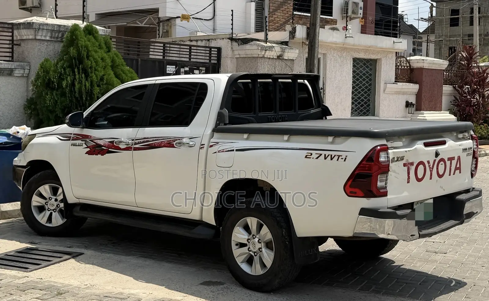 Toyota Hilux 2020 White