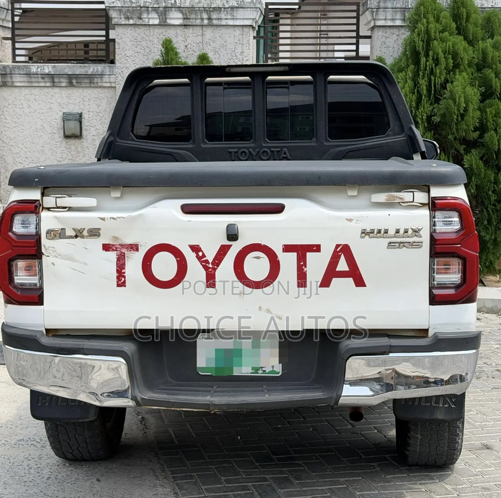 Toyota Hilux 2020 White