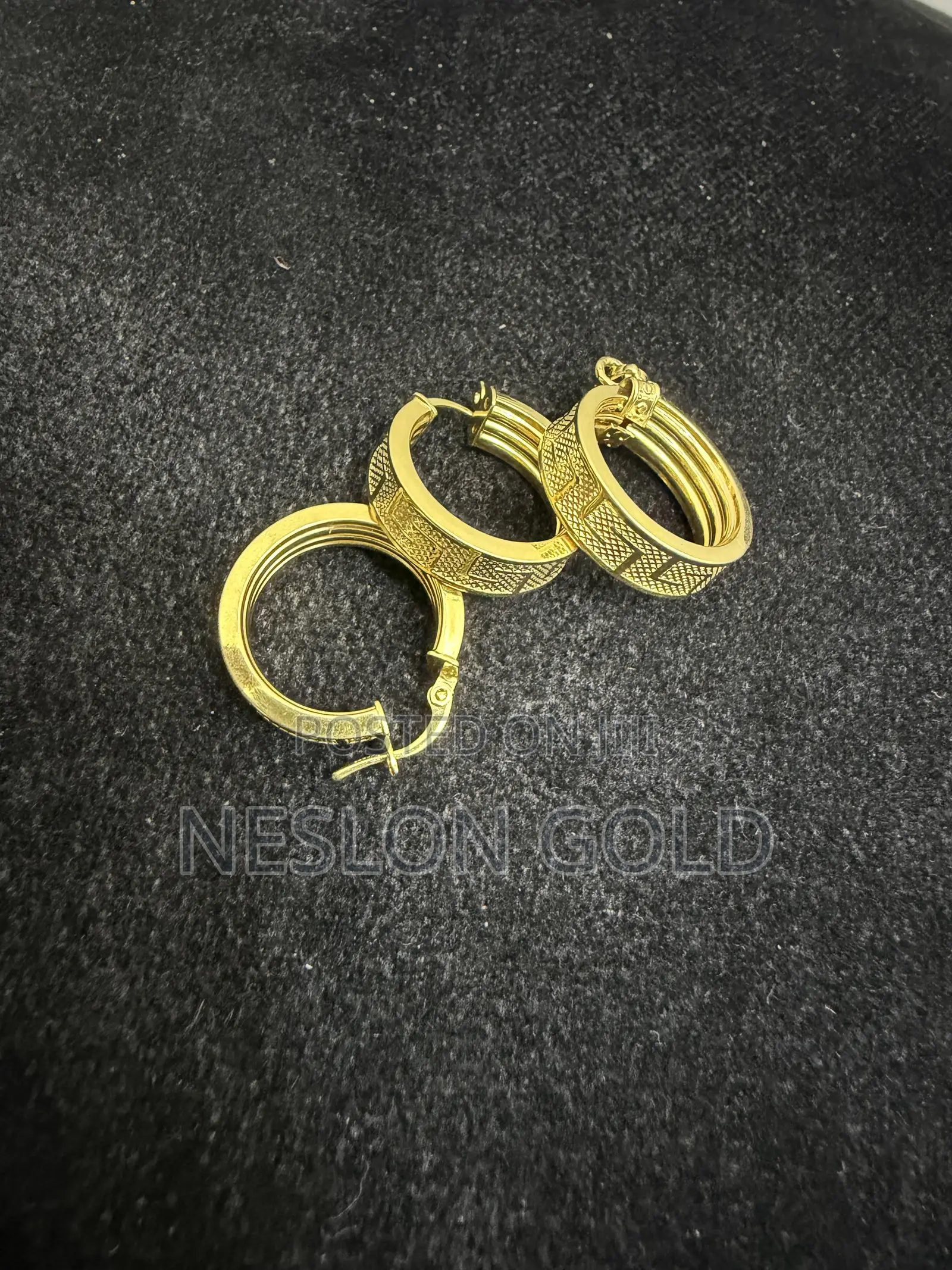 Italy 750 Pure 18karat Solid Gold Earring Set