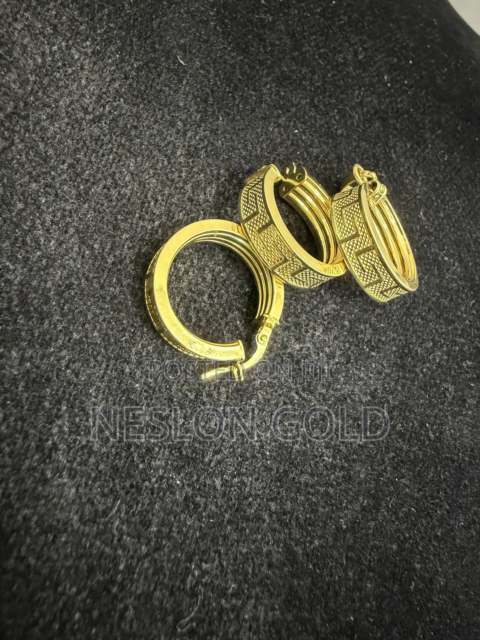 Italy 750 Pure 18karat Solid Gold Earring Set