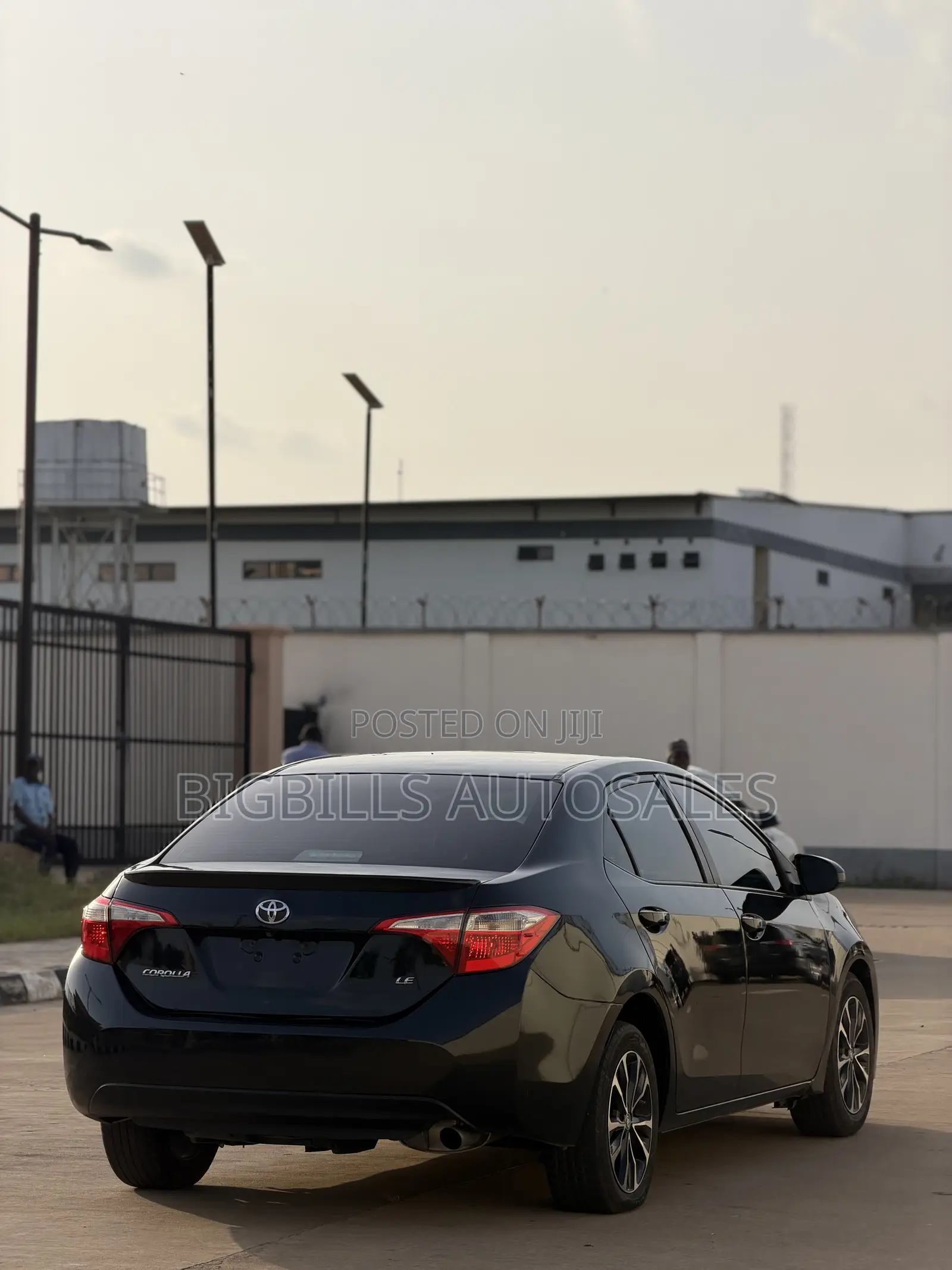 Toyota Corolla LE Eco 4dr Sedan (1.8L 4cyl CVT) 2016 Black