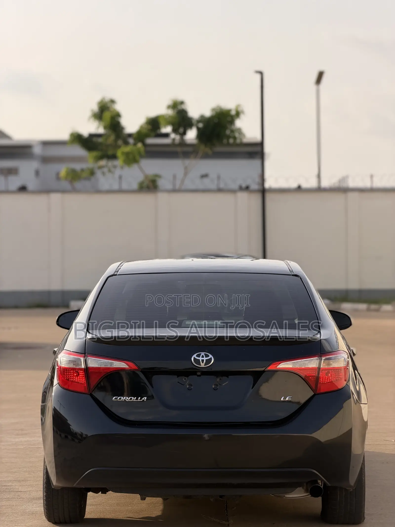Toyota Corolla LE Eco 4dr Sedan (1.8L 4cyl CVT) 2016 Black