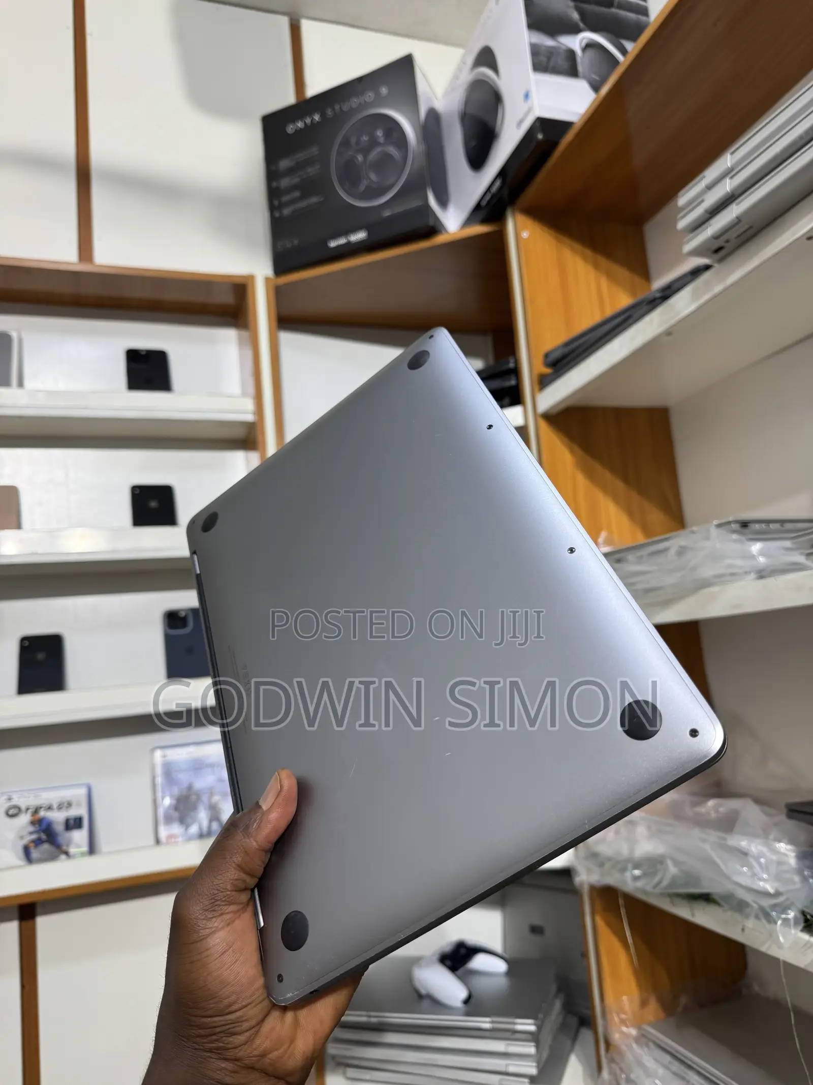 Laptop Apple MacBook Pro 2020 8GB Intel Core i5 SSD 256GB