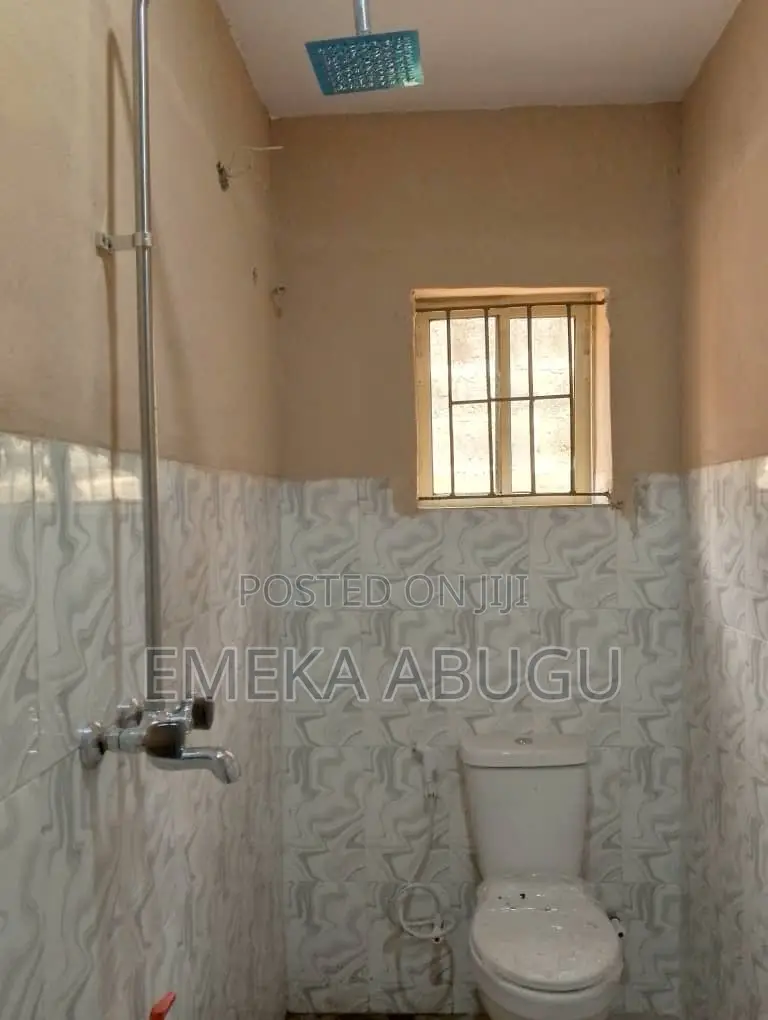 2bdrm Block of Flats in Jericho for rent