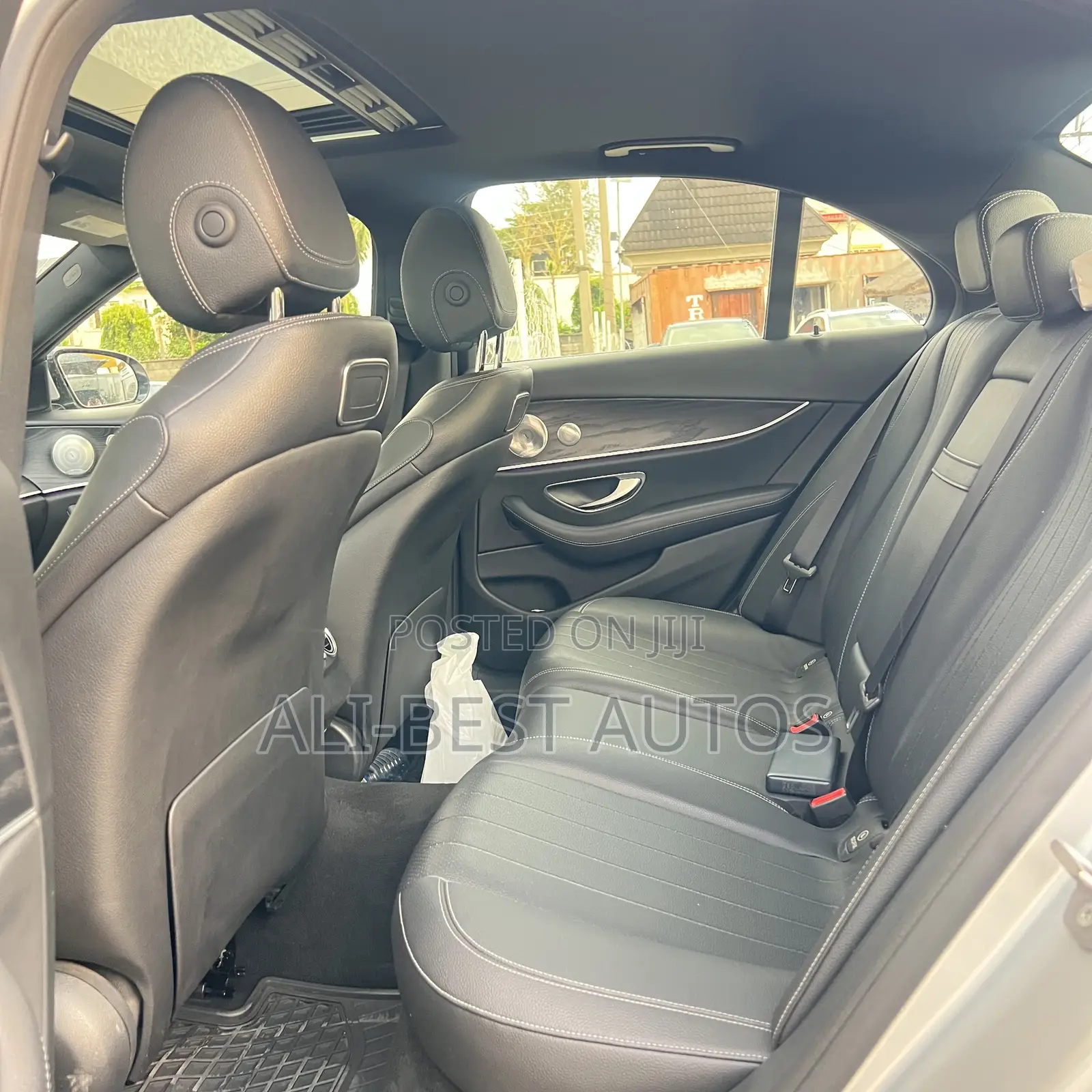 Mercedes-Benz E300 2018 Silver