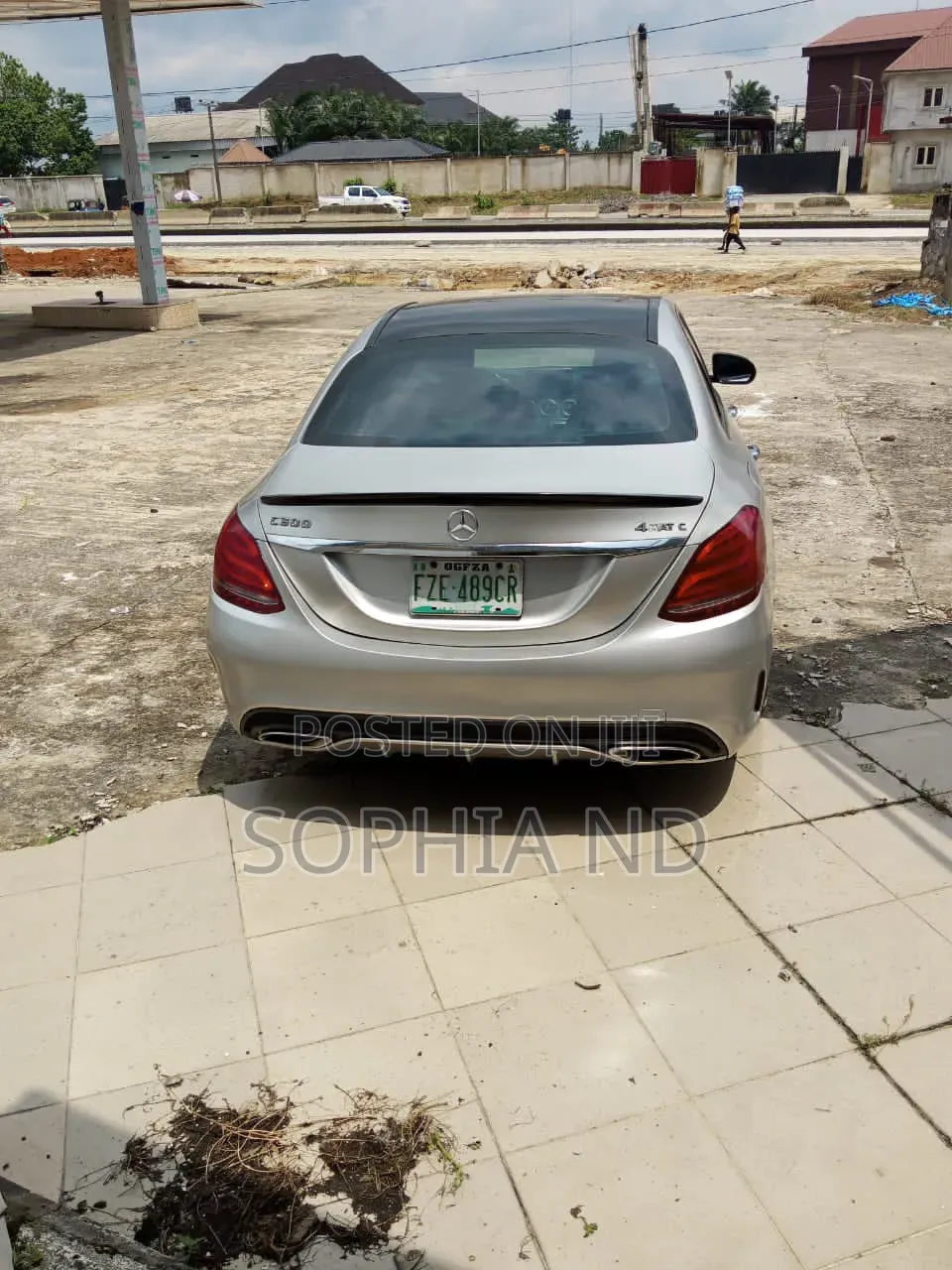 Mercedes-Benz C300 2016 Silver