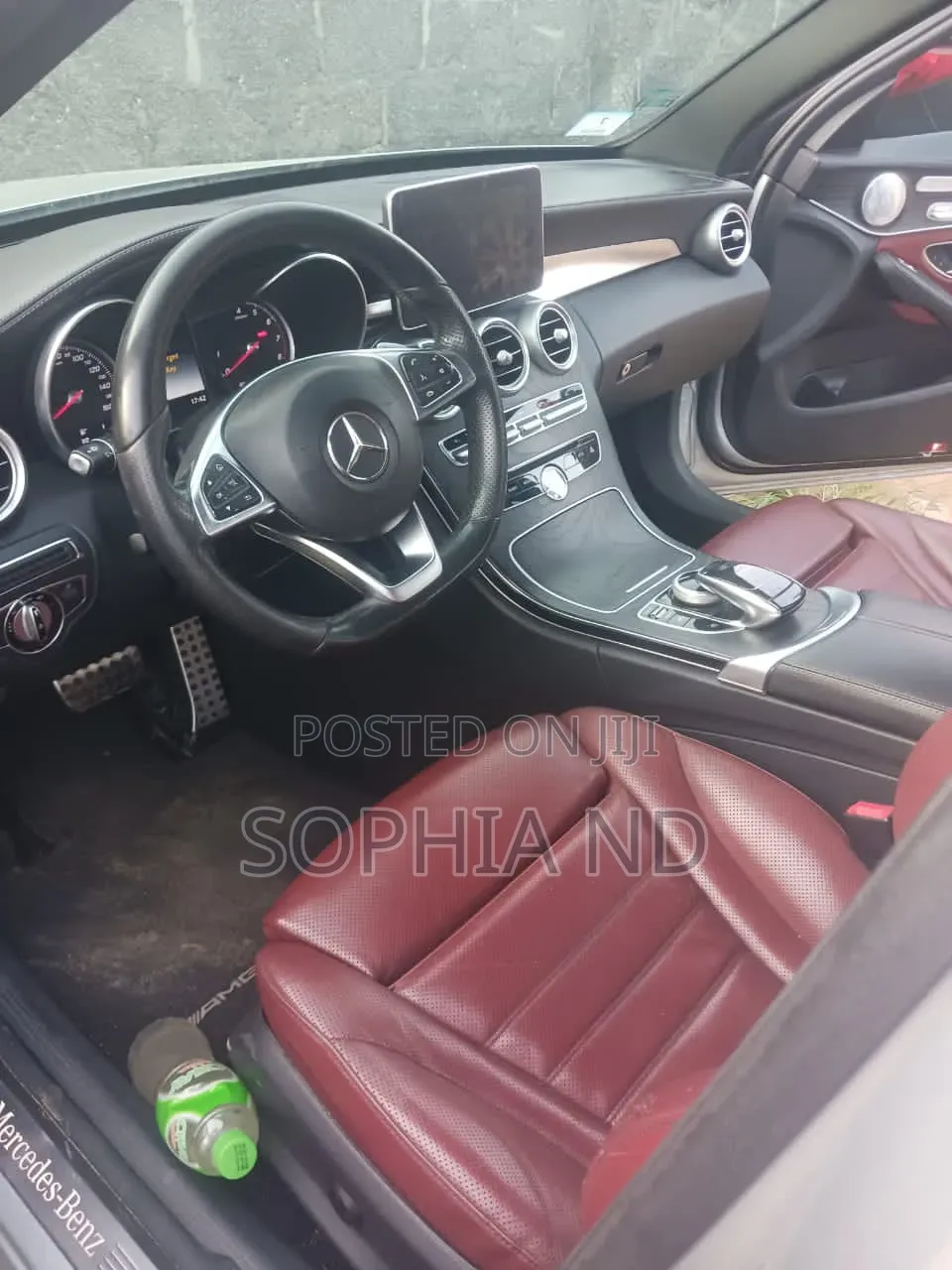 Mercedes-Benz C300 2016 Silver