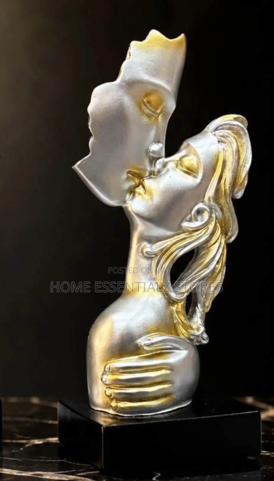 Abstract Couple Kiss Sculpture - Luxury Table Decor