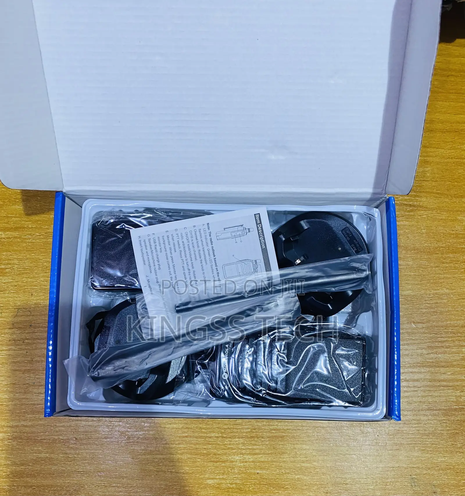 Motorola Walkie Talkie Transceiver M9