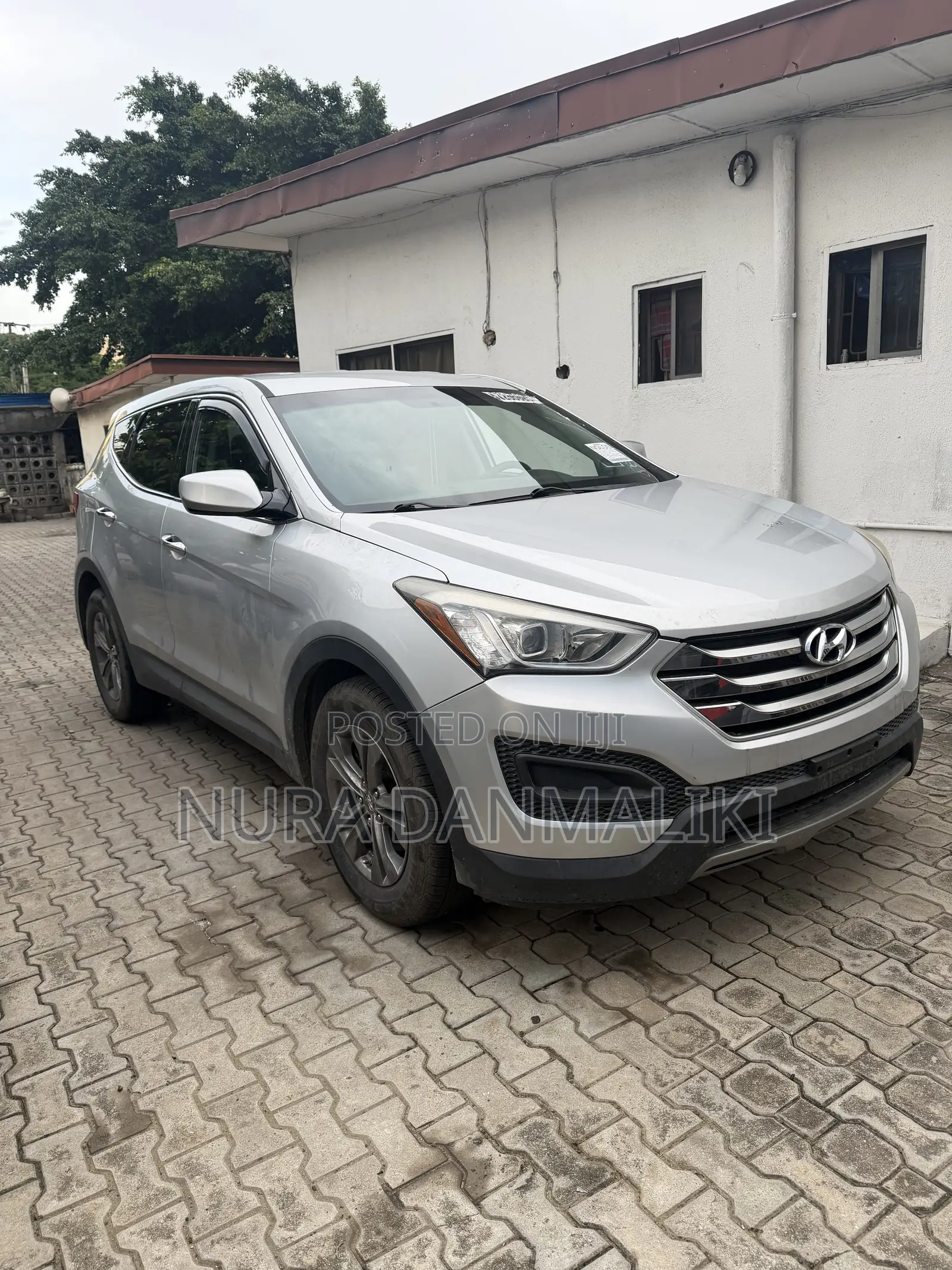 Hyundai Santa Fe SE AWD 2016 Silver