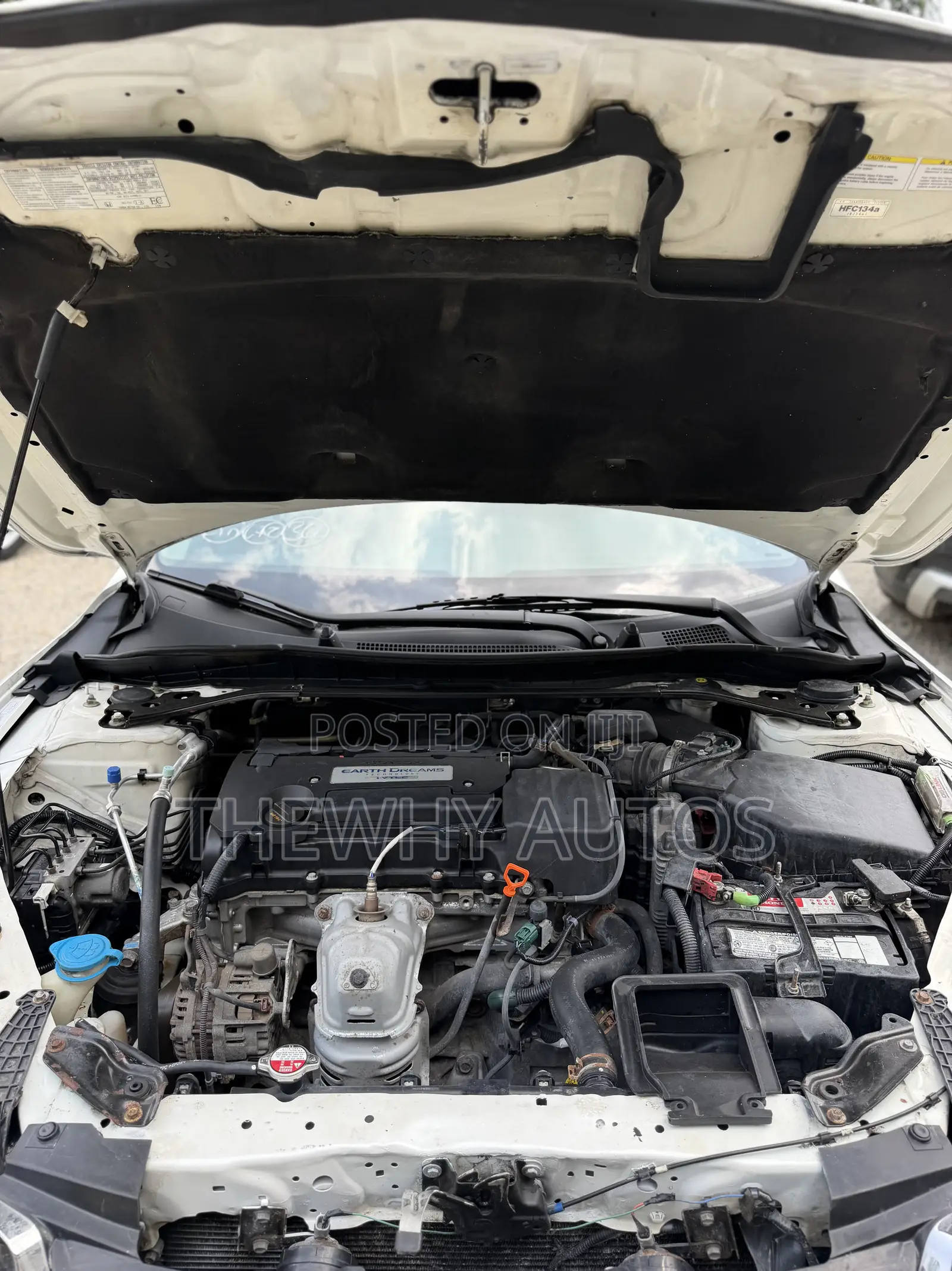 Honda Accord LX 4dr Sedan (2.4L 4cyl 6M) 2015 White
