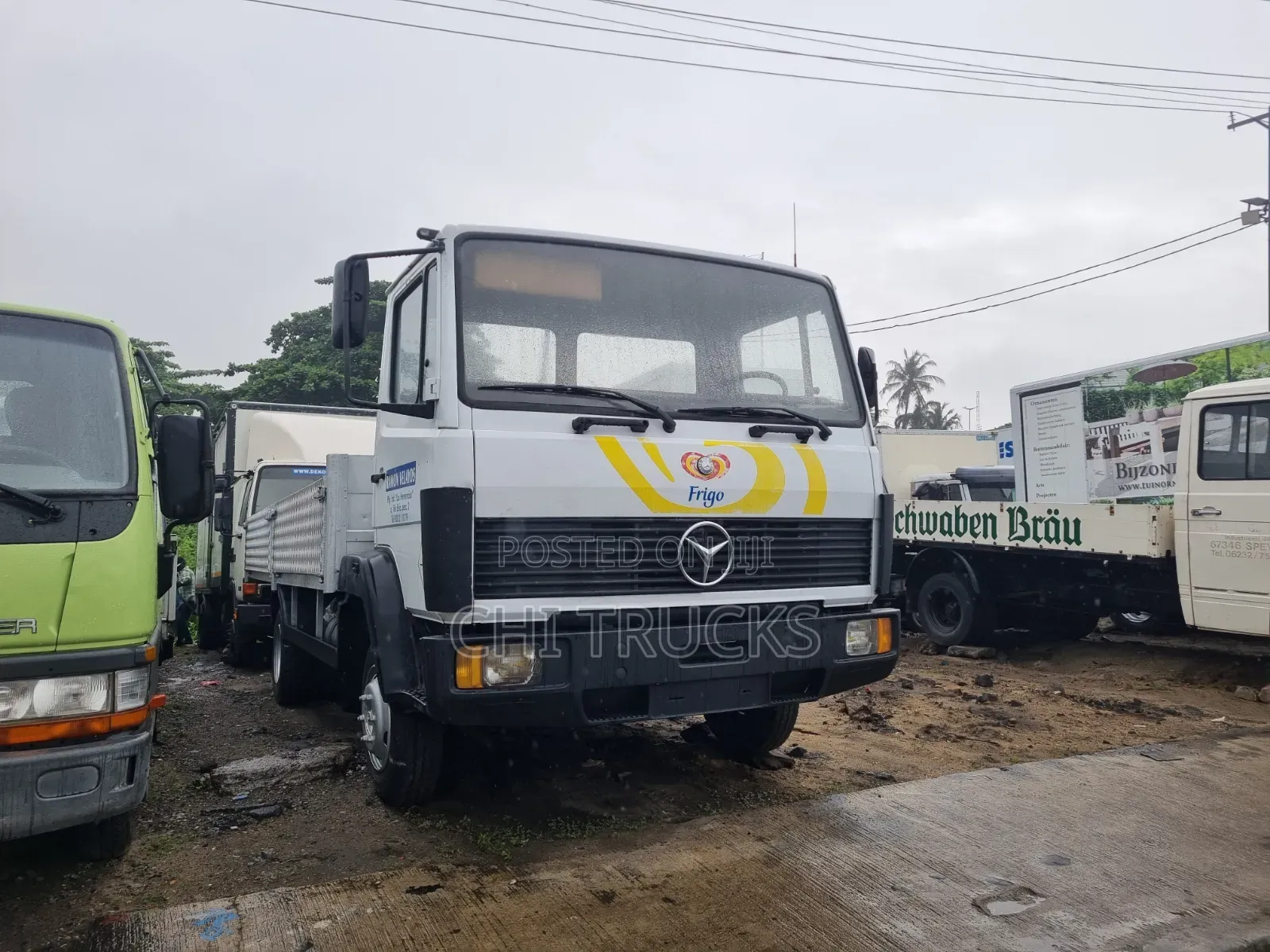 Mercedes Benz 814 Pickup Truck 2005 White