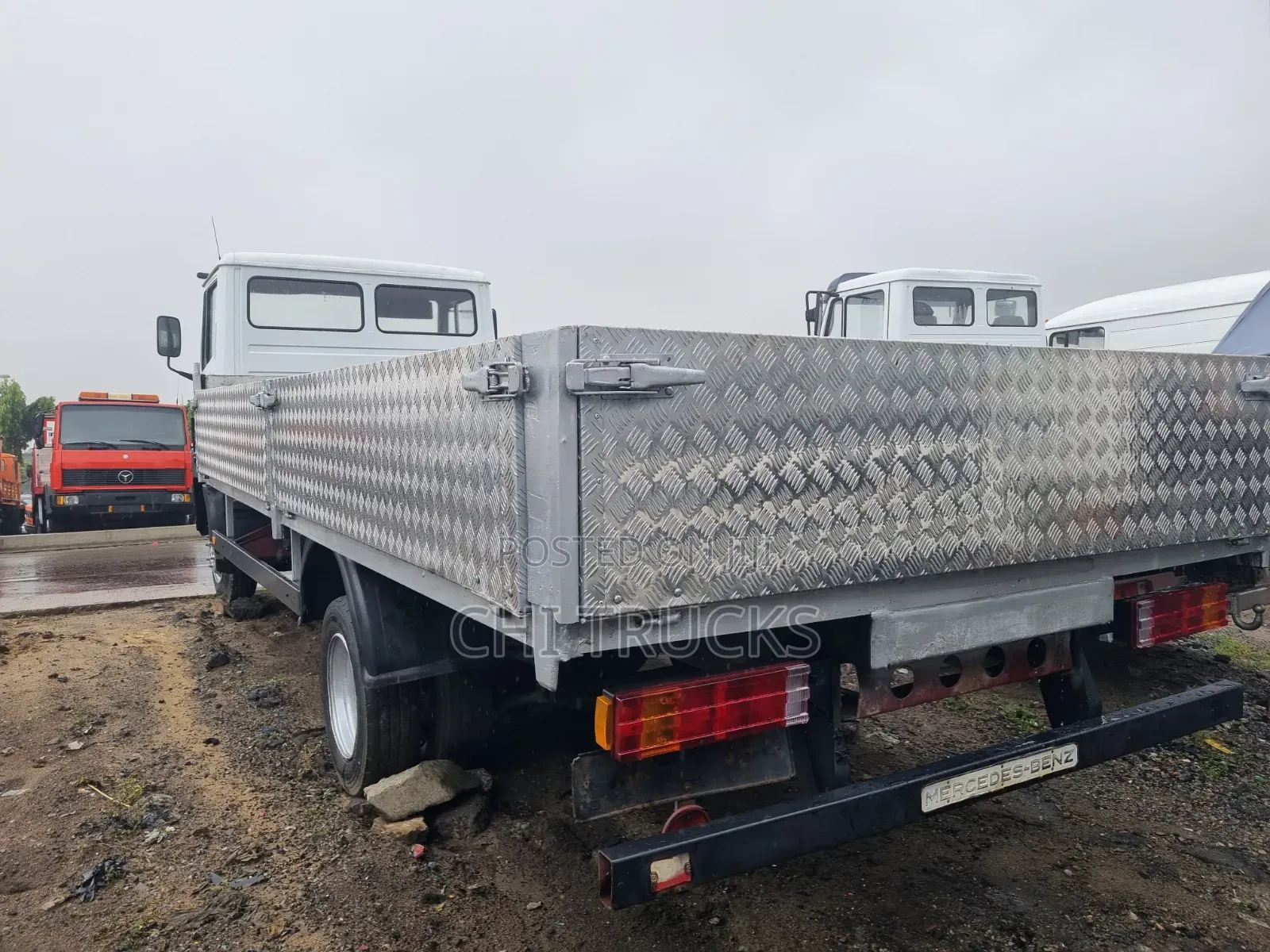 Mercedes Benz 814 Pickup Truck 2005 White