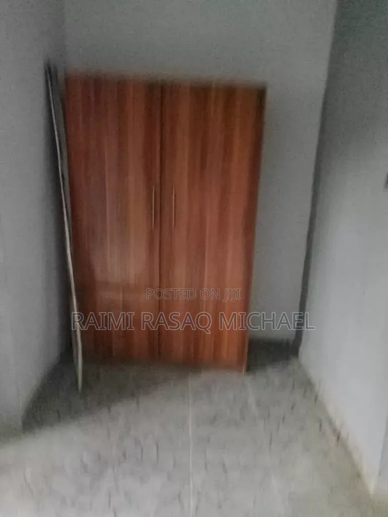 Furnished Mini Flat in Ogunfayo, Awoyaya for rent