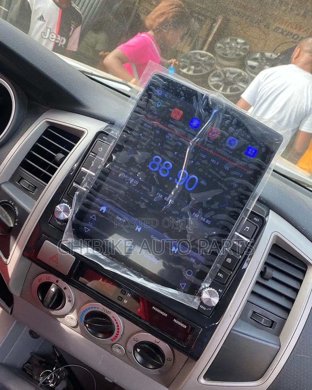 Toyota Tacoma Navigation Tesla Android/Reverse Camera