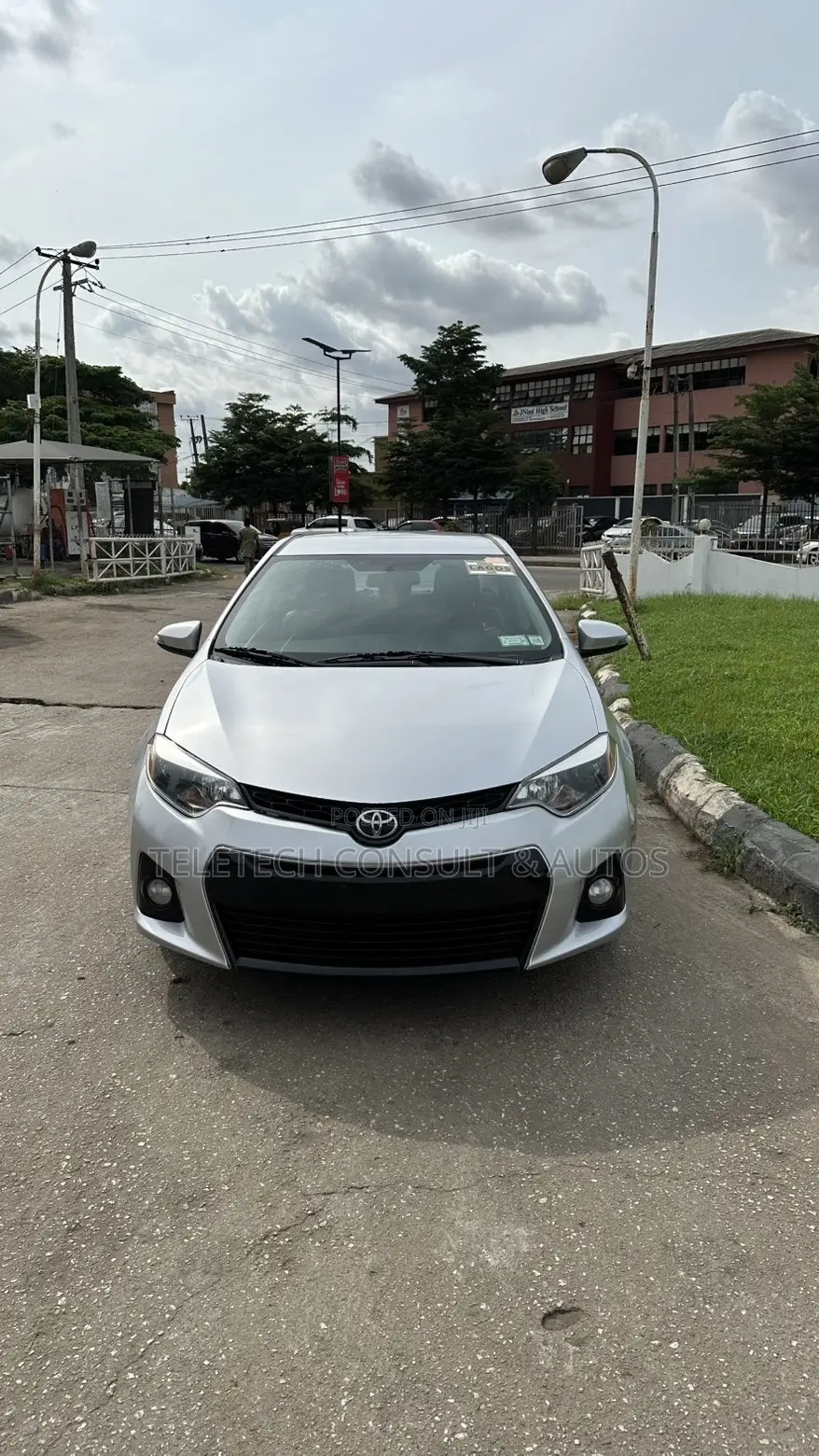 Toyota Corolla S 4dr Sedan (1.8L 4cyl CVT) 2014 Silver