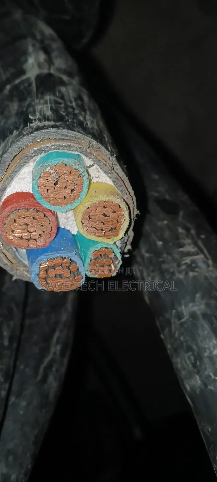 240mm 4core + 120mm Single PVC Swa PVC Armoured Cable