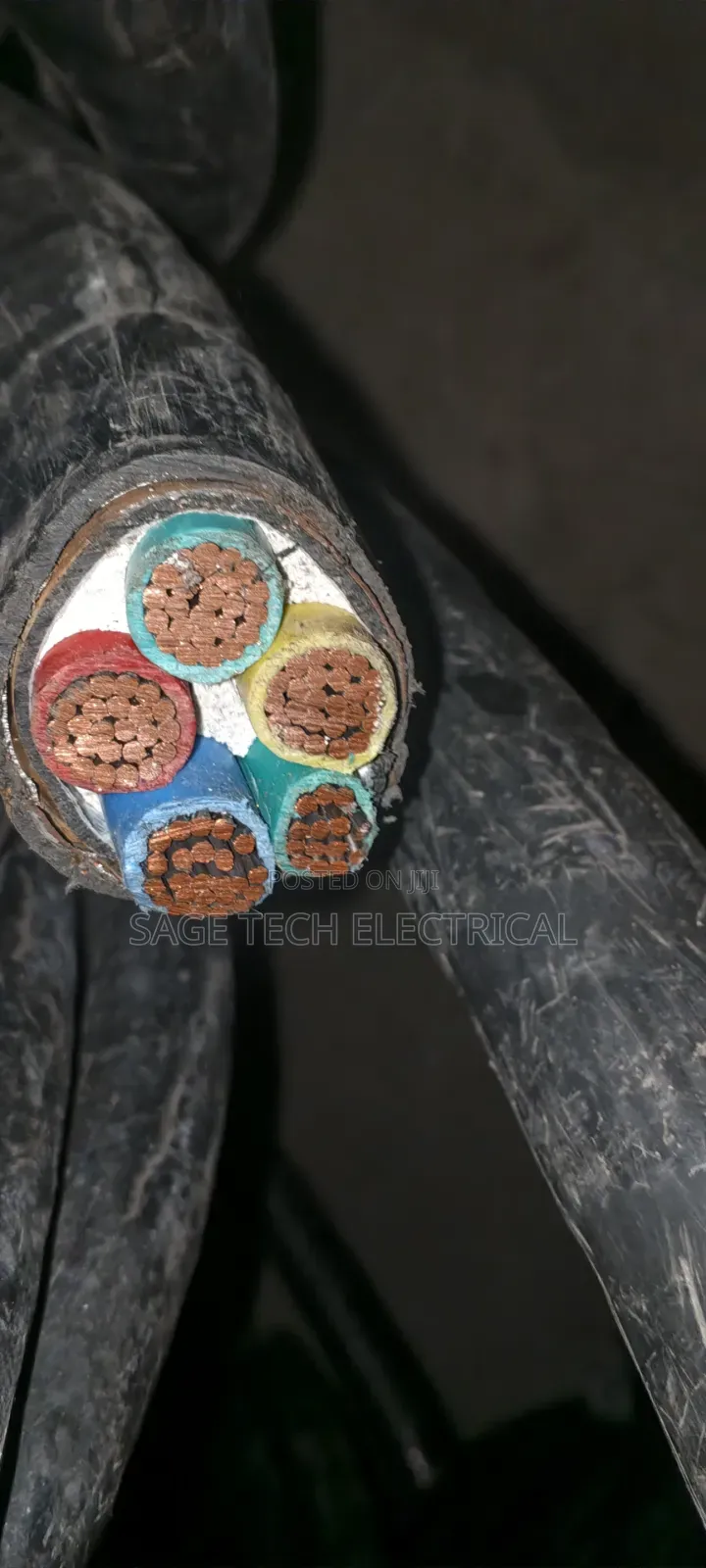 240mm 4core + 120mm Single PVC Swa PVC Armoured Cable