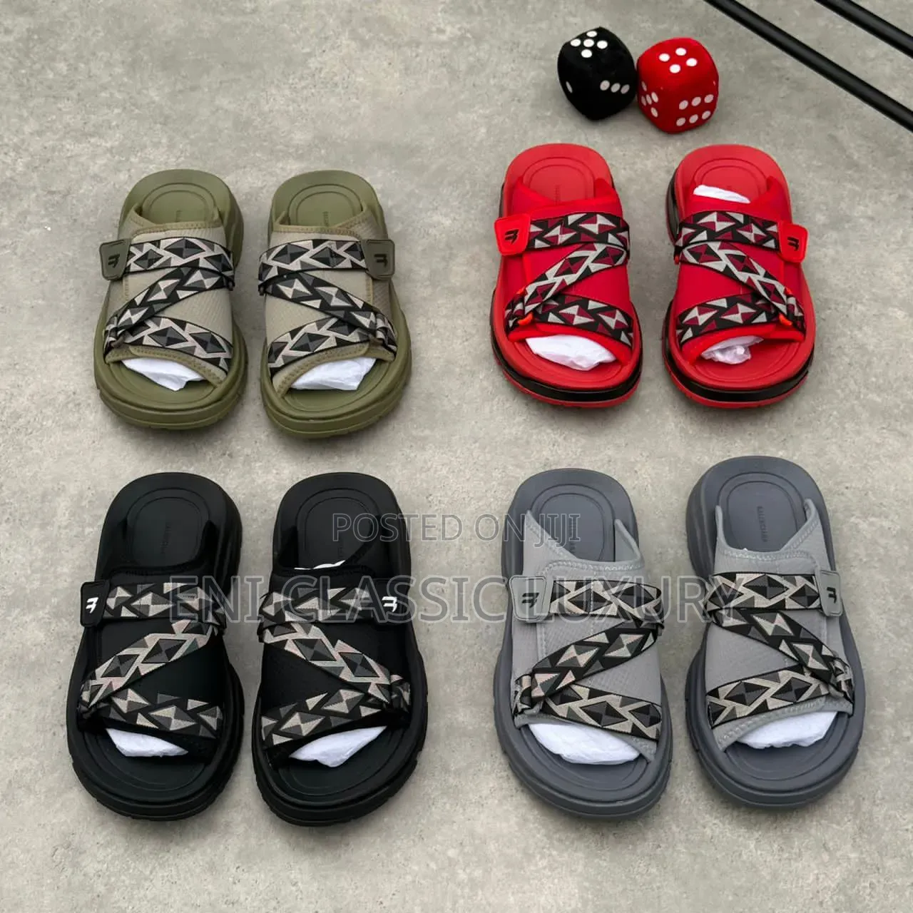 Top Notch Luxury Men's Slippers Balenciaga Well Banded Package