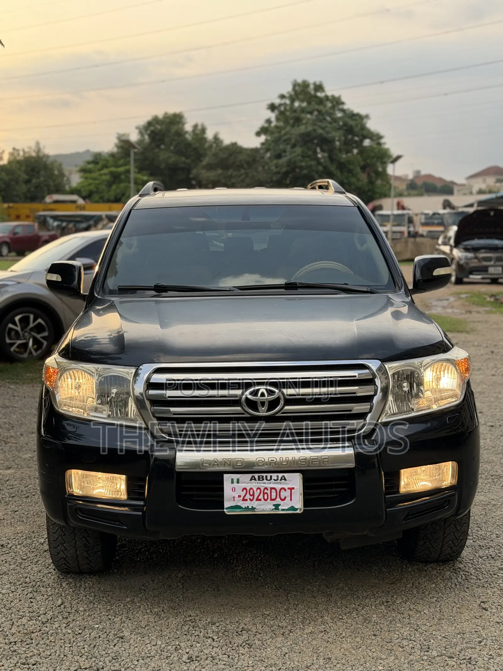 Toyota Land Cruiser 5.7 V8 2010 Black