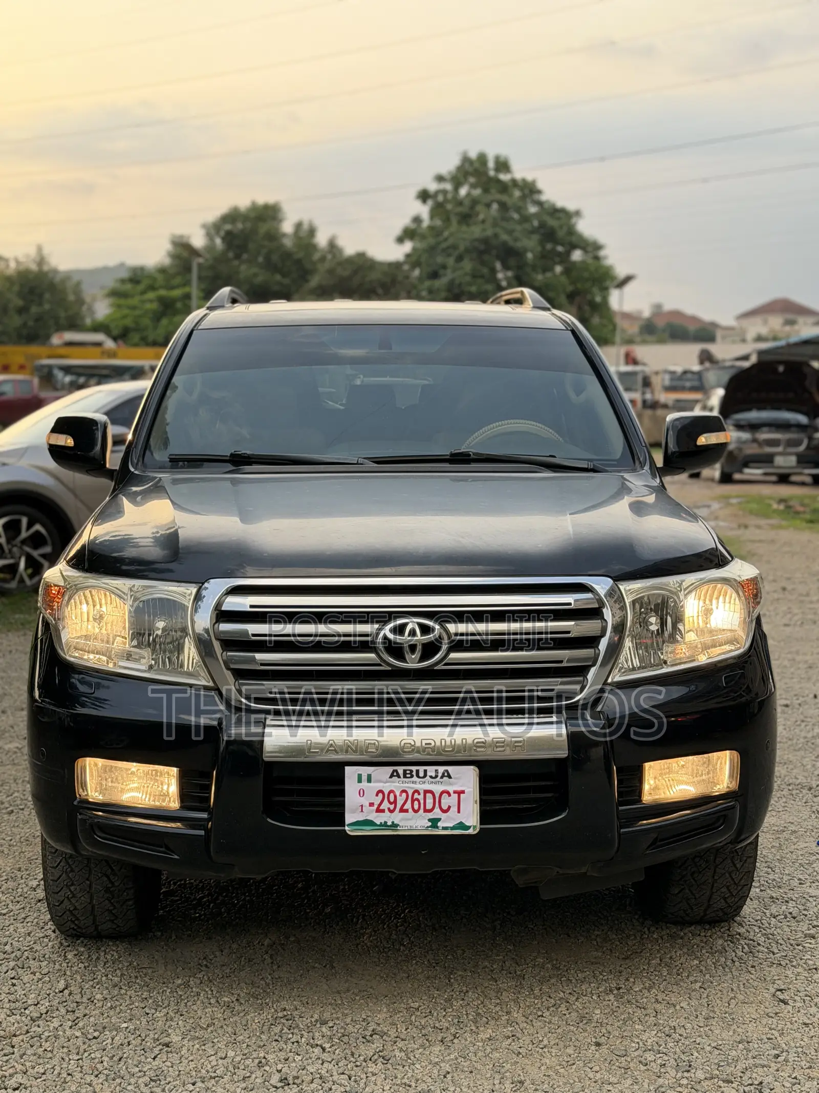 Toyota Land Cruiser 5.7 V8 2010 Black
