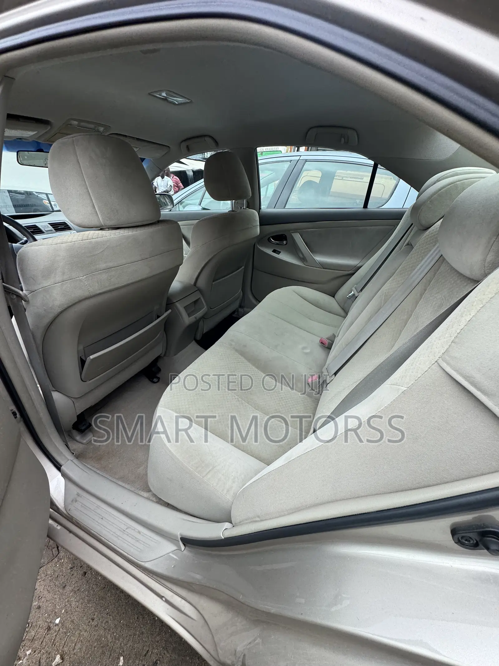 Toyota Camry 2009 Gold