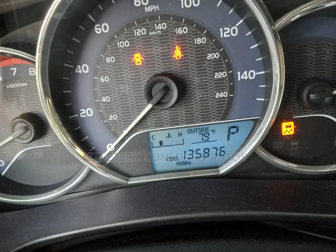 Toyota Corolla L 4dr Sedan (1.8L 4cyl 4A) 2015 Red