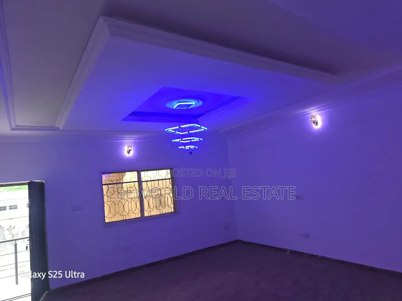 3bdrm Bungalow in Oluyole Main Estate for rent