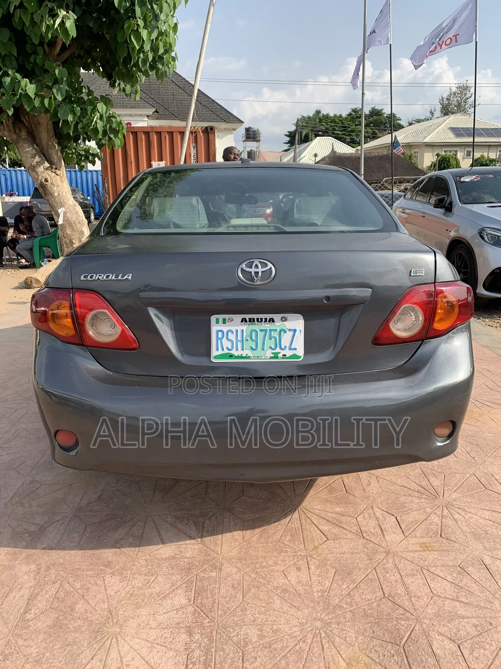 Toyota Corolla LE 4dr Sedan (1.8L 4cyl 4A) 2010 Gray