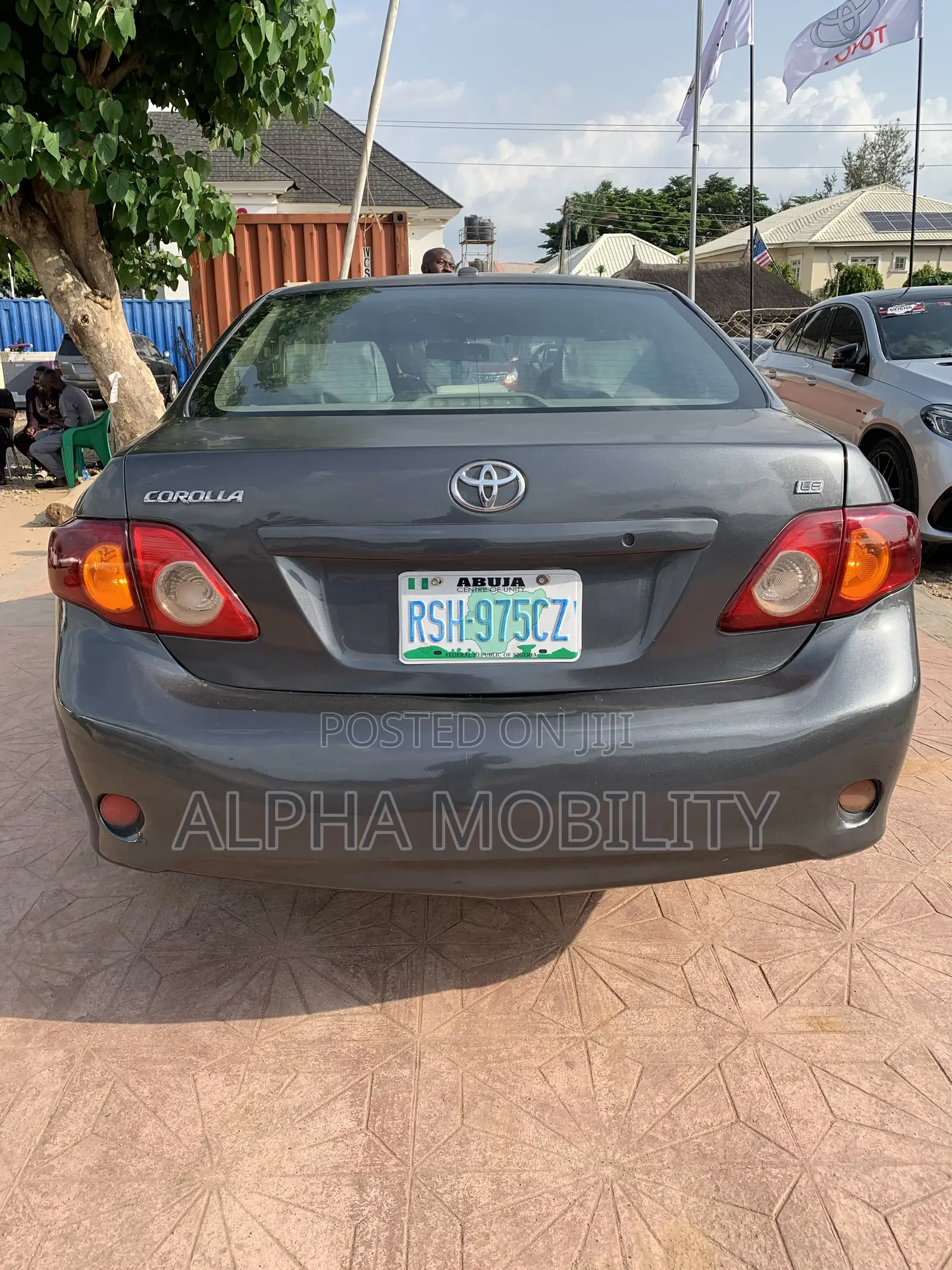 Toyota Corolla LE 4dr Sedan (1.8L 4cyl 4A) 2010 Gray
