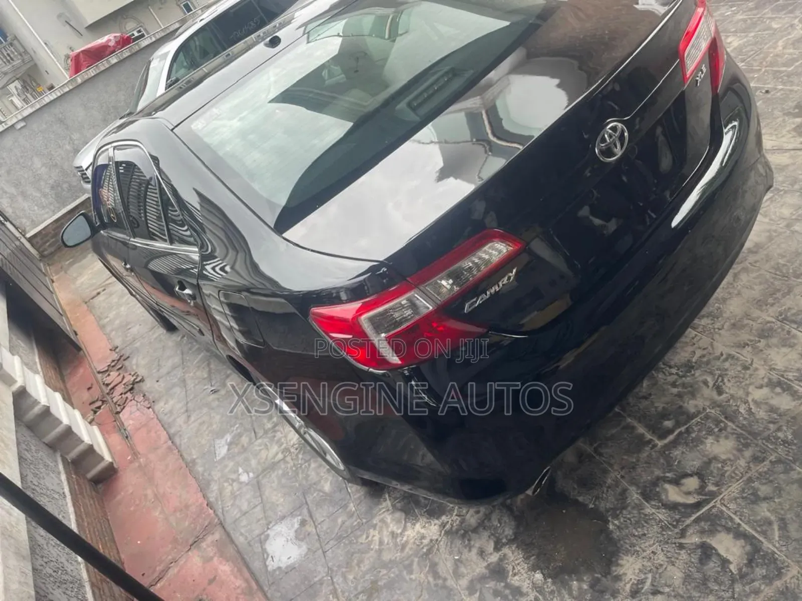 Toyota Camry XLE V6 4dr Sedan (3.5L 6cyl 6A) 2013 Black