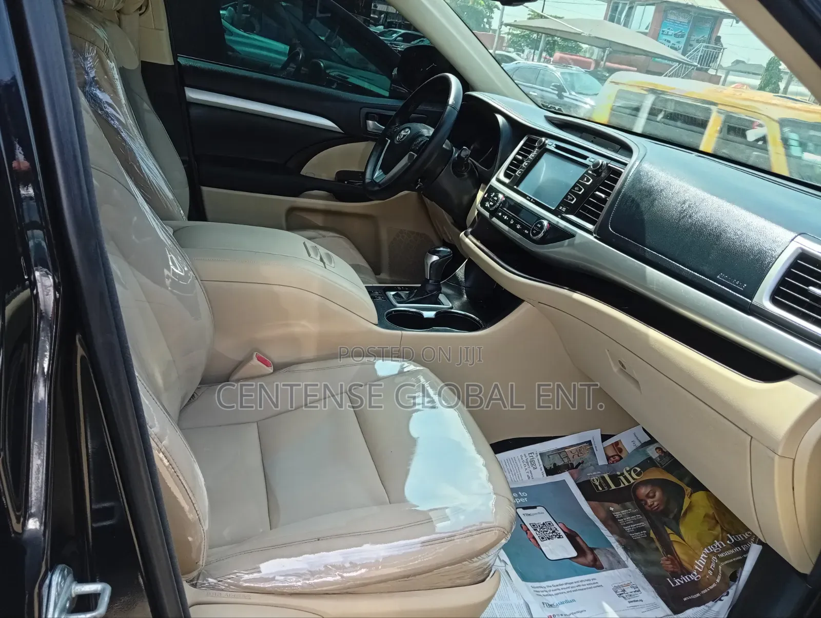 Toyota Highlander XLE 4x4 V6 (3.5L 6cyl 8A) 2018 Black