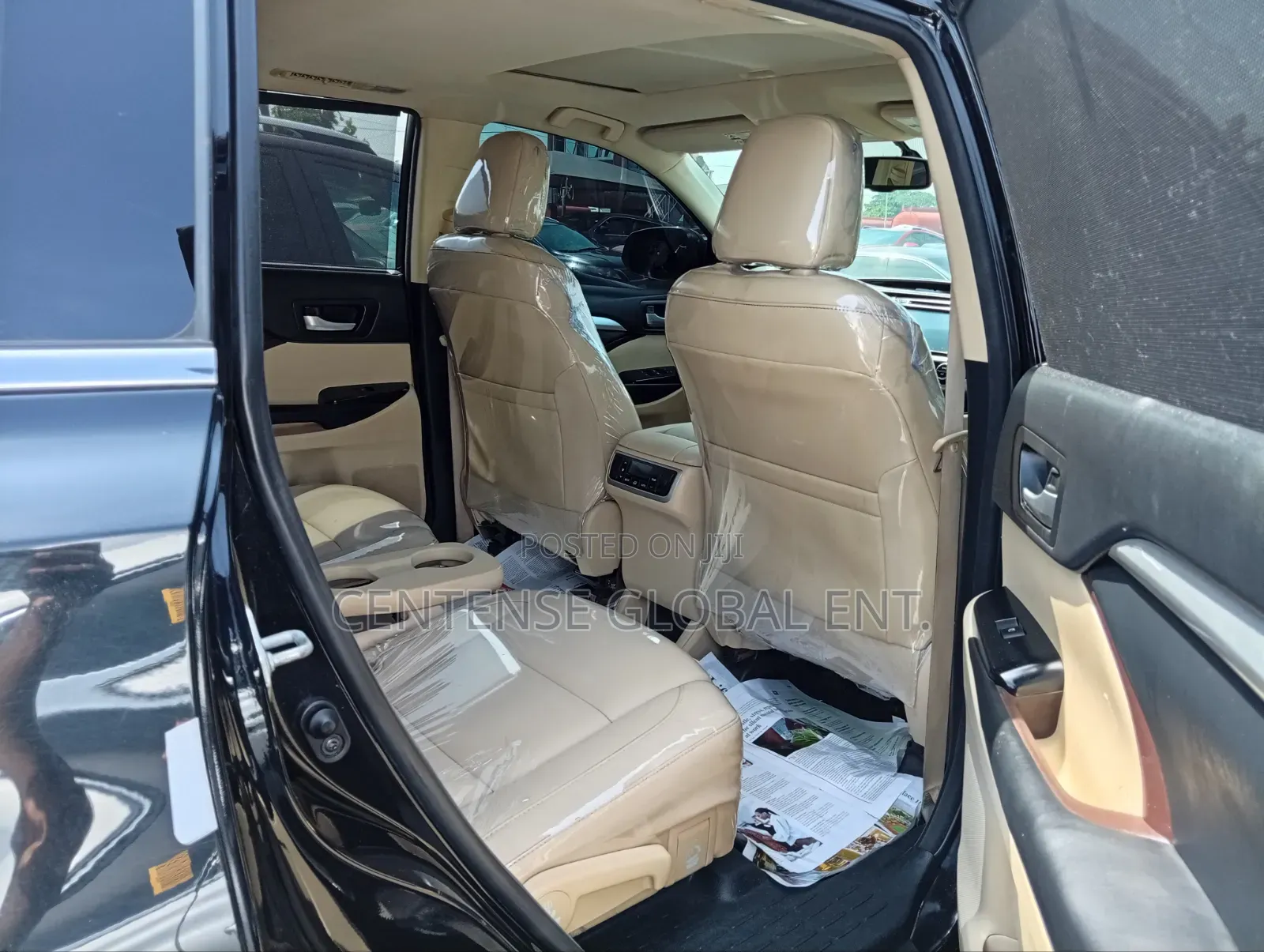 Toyota Highlander XLE 4x4 V6 (3.5L 6cyl 8A) 2018 Black