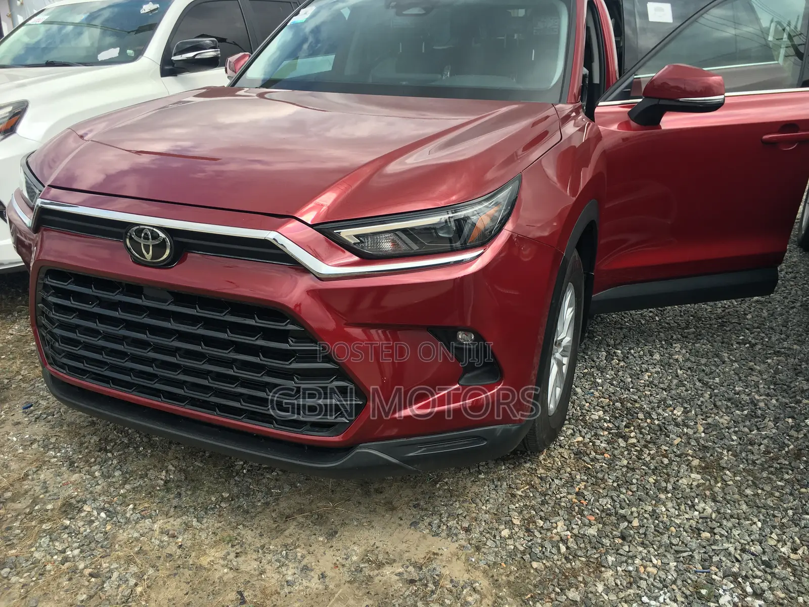Toyota Highlander 2024 Red