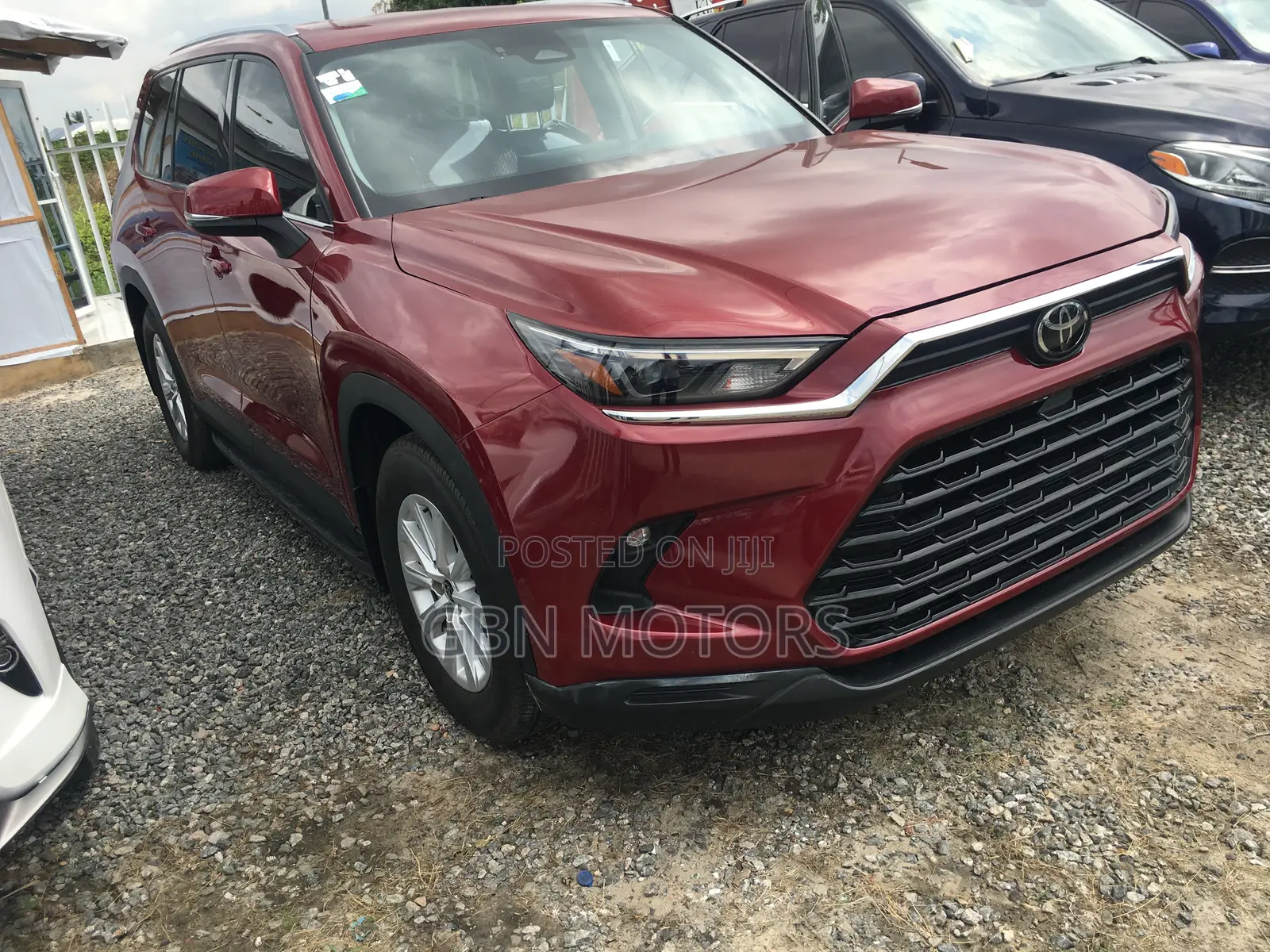 Toyota Highlander 2024 Red