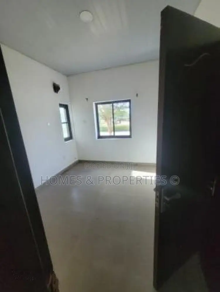 3bdrm Bungalow in Beechwood Park, Lakowe for rent